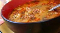 Суп-пюре з сочевиці: годуємо сім’ю поживними та корисними стравами