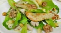 Салат з грушею: прості рецепти для смачної трапези