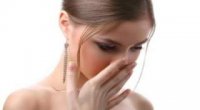 Як позбавитися від запаху алкоголю з рота: рекомендації і засоби