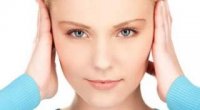 Скоринки за вухами – як і чим лікувати золотуху, екзему або алергію?