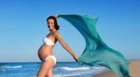 Полегшуємо протікання вагітності – купання в морі
