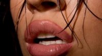 Збільшувач для губ: різновиди пристосувань і способів, плюси і мінуси